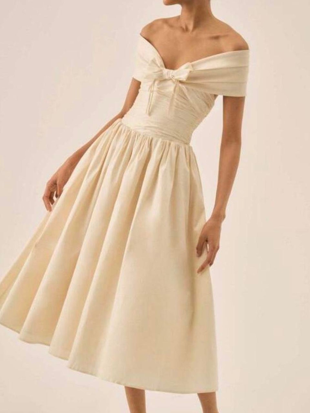 For Love & Lemons Emalie Off-Shoulder Midi Dress - XS / Champagne